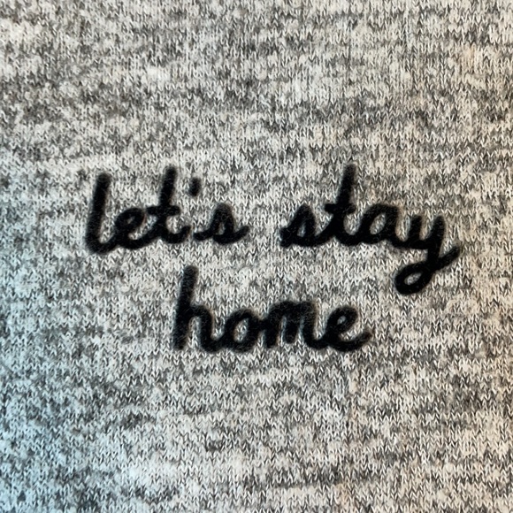 Abercrombie Let’s Stay Home cozy sweater size S - Picture 3 of 7